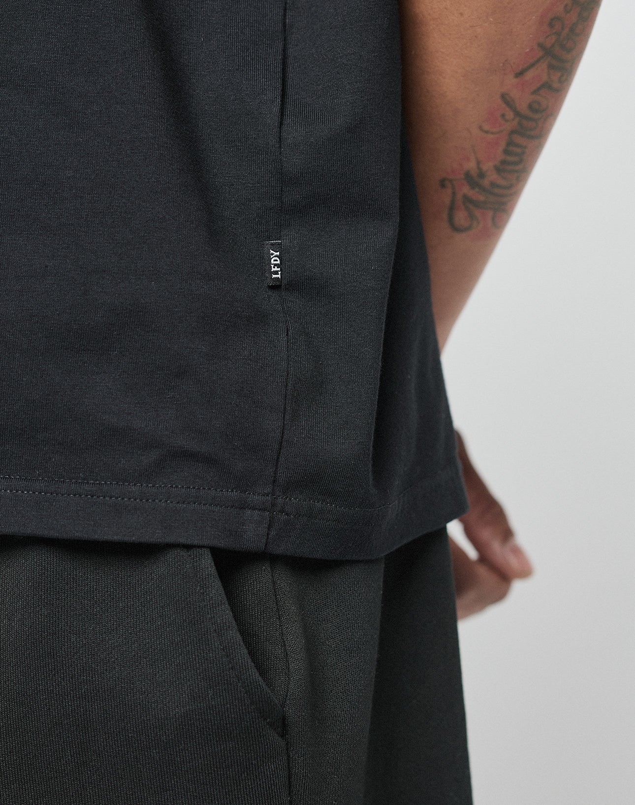 Basic LiveFast Tee