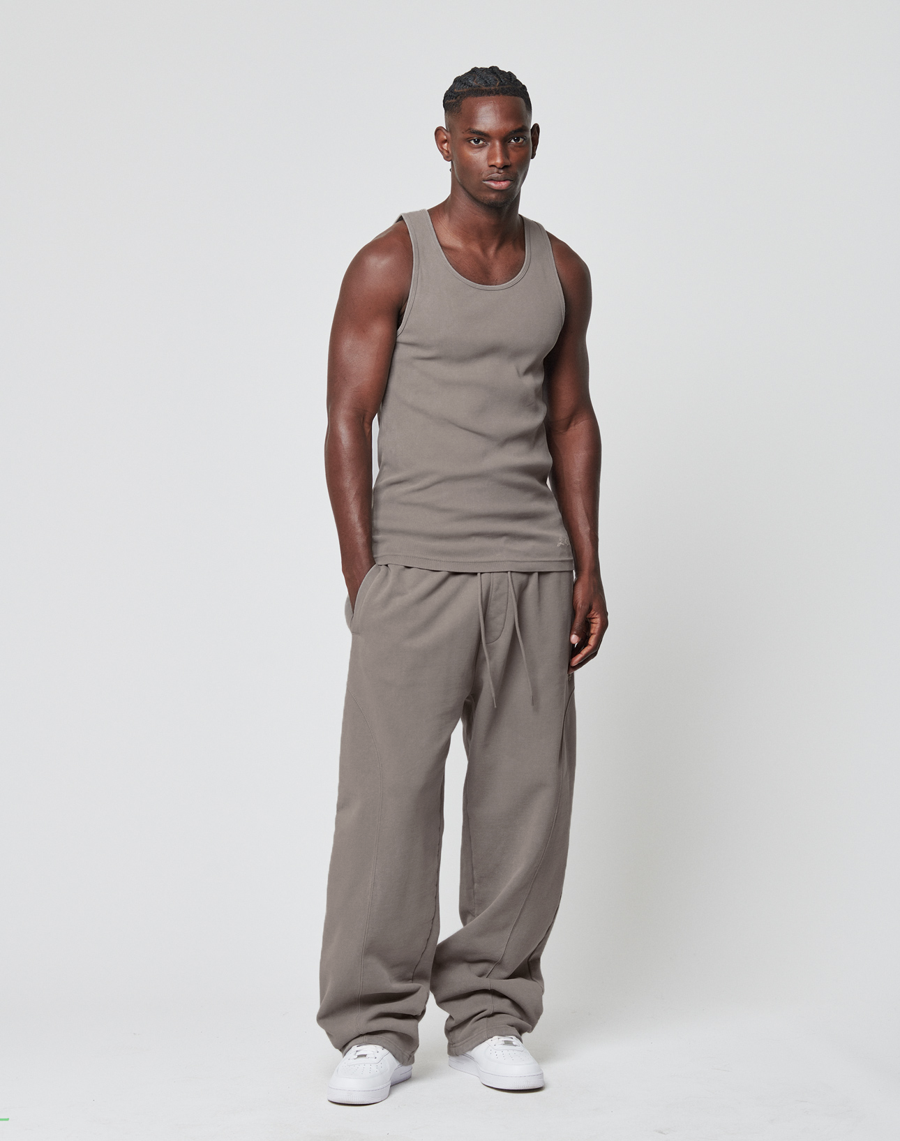 Basic Rib Tank