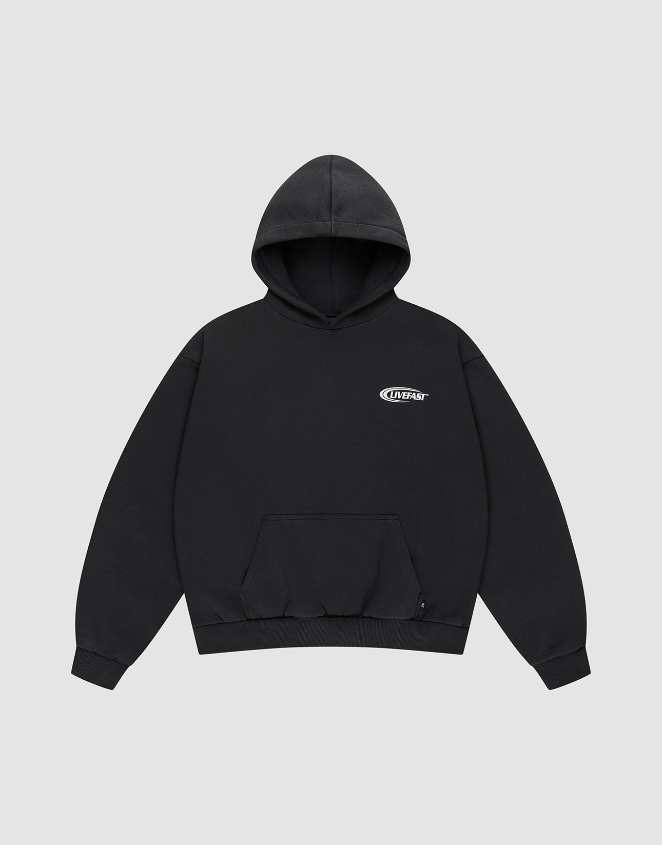 The LFDY Supply Hooded by LIVE FAST DIE YOUNG is a black, oversized hoodie with long sleeves, a front pocket, and a small white oval logo on the left chest. Made from Baumwolle Polyester and shown on a light gray background.