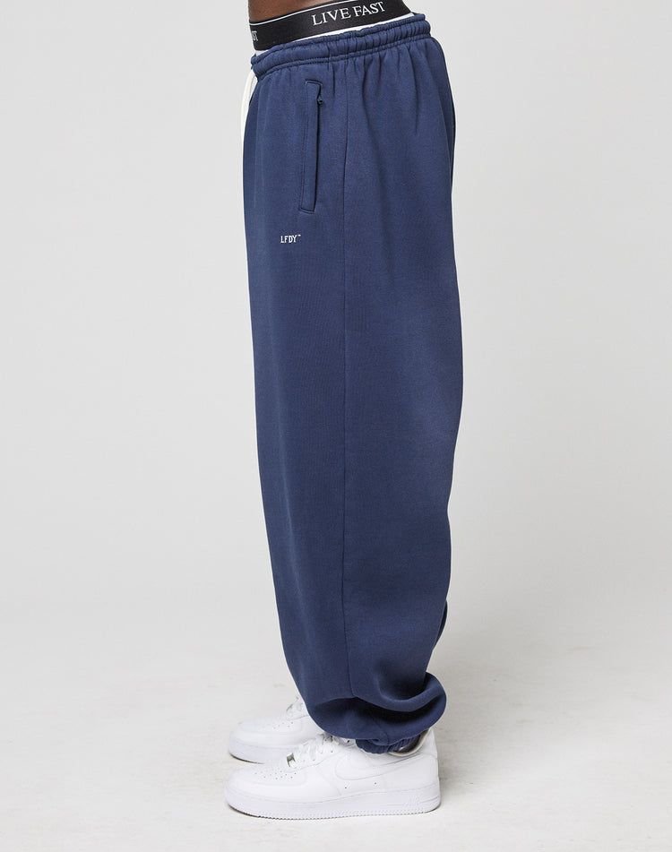 Basic Wide Cuffed Jogger