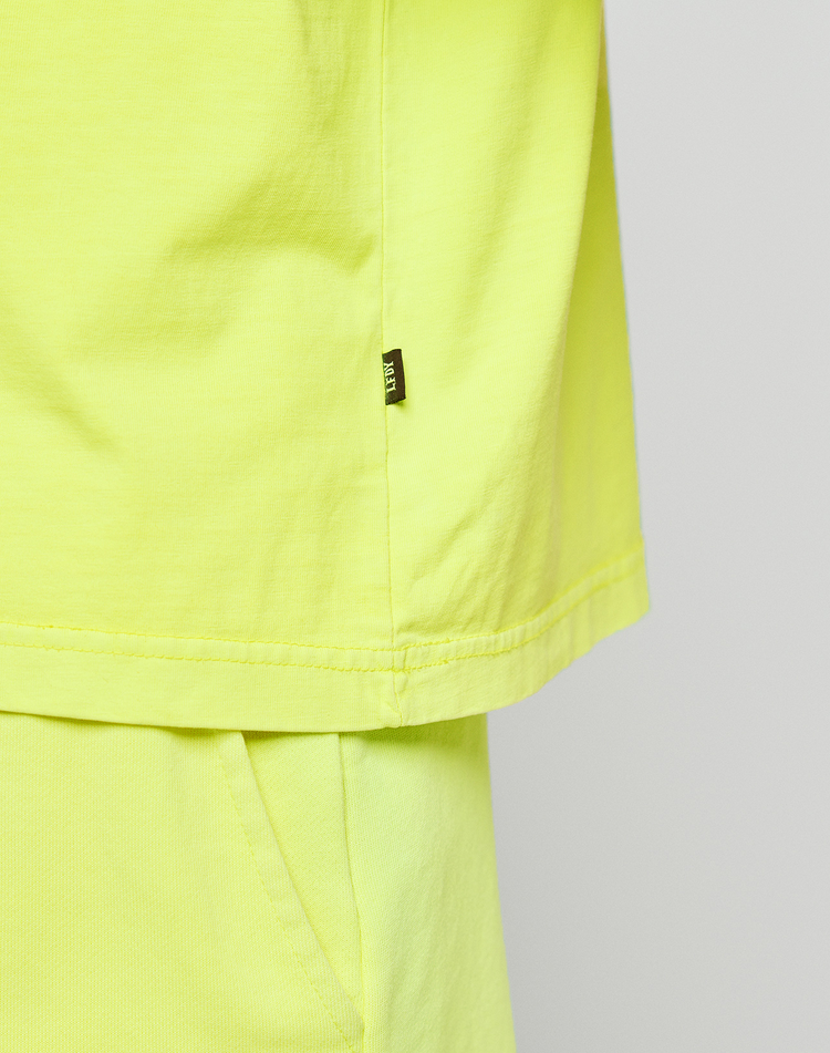 Basic OS Livefast Tee