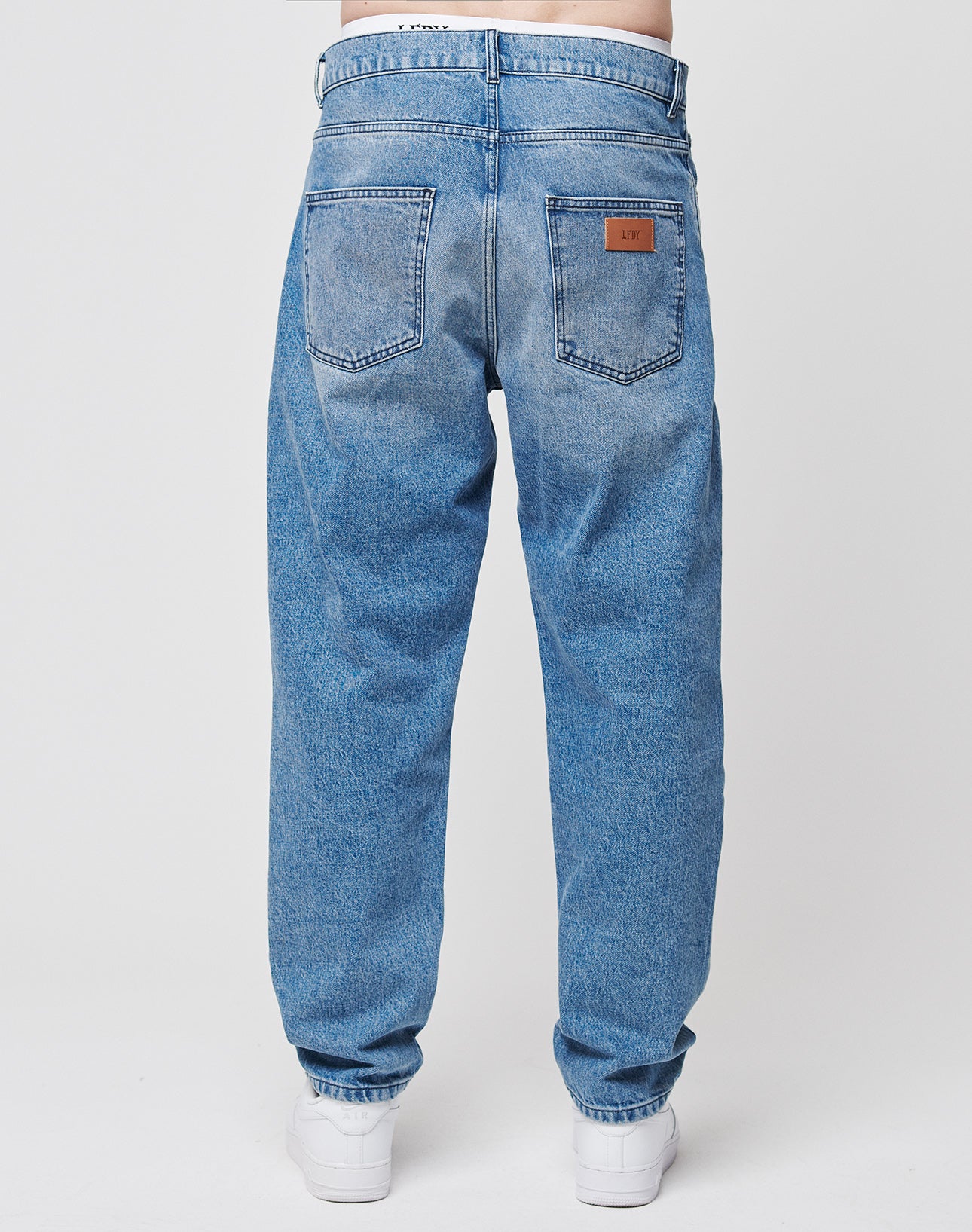 Regular Denim