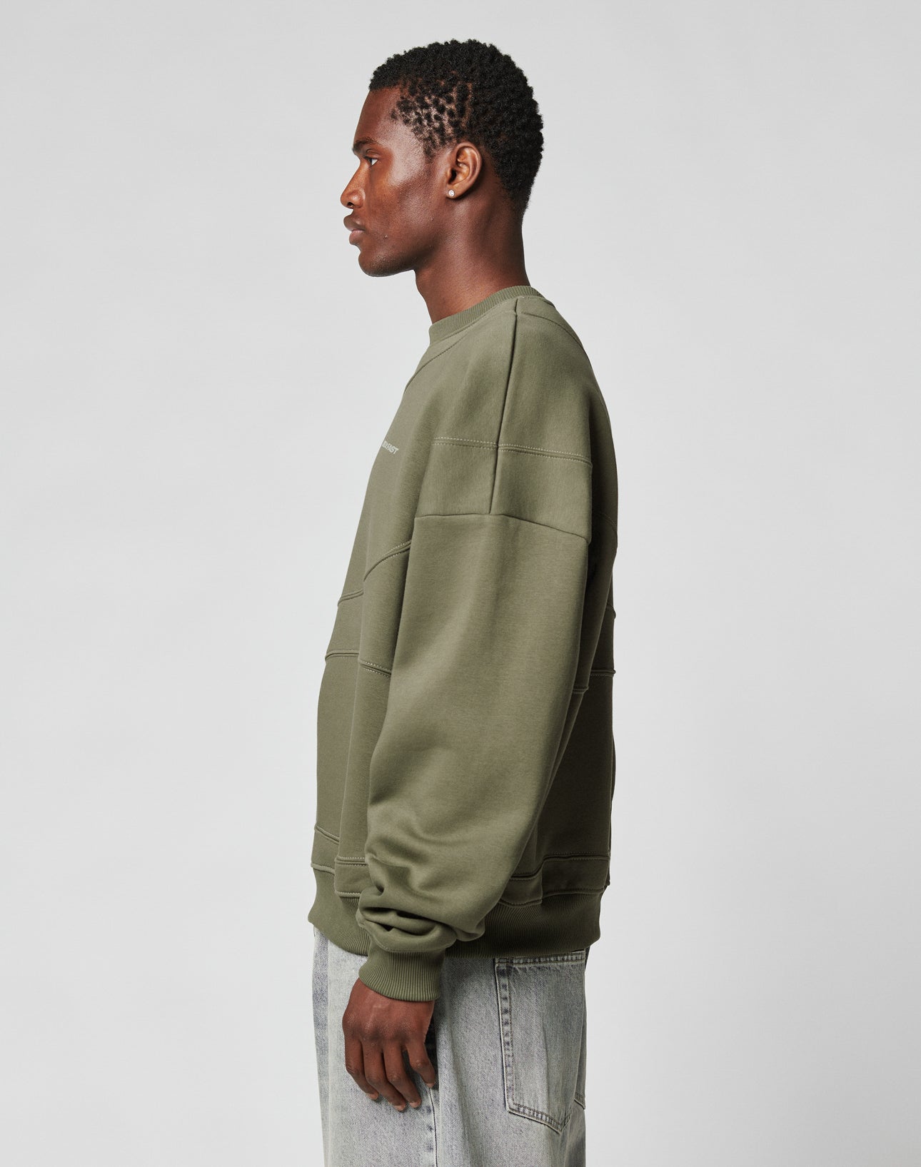 LFDY Wavy Sweater