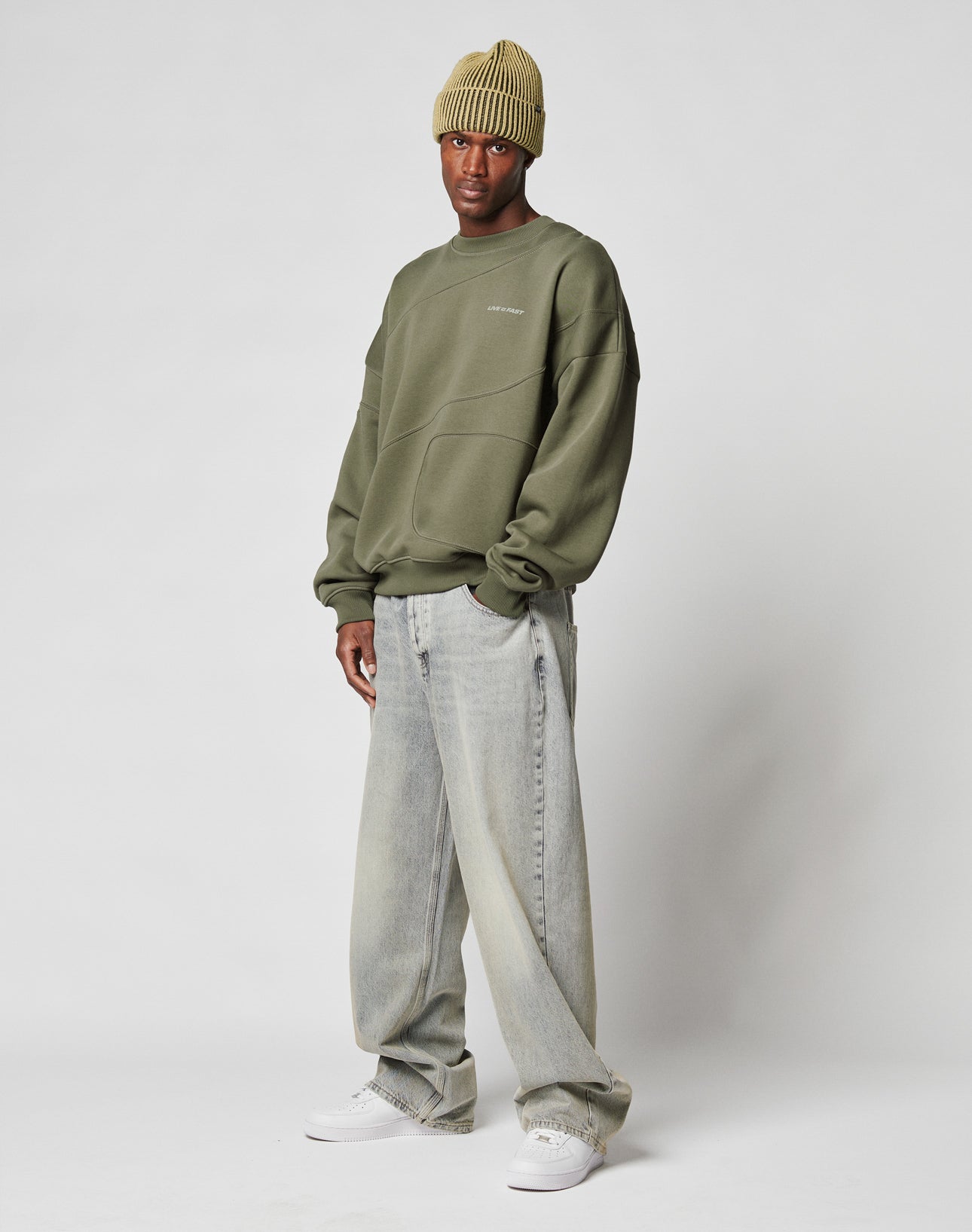 LFDY Wavy Sweater