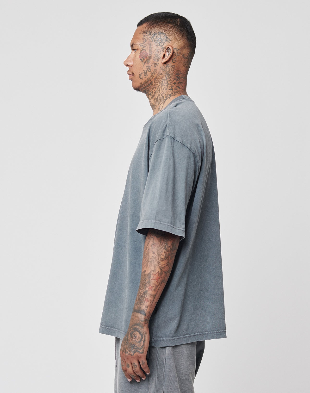 Basic Light Tee