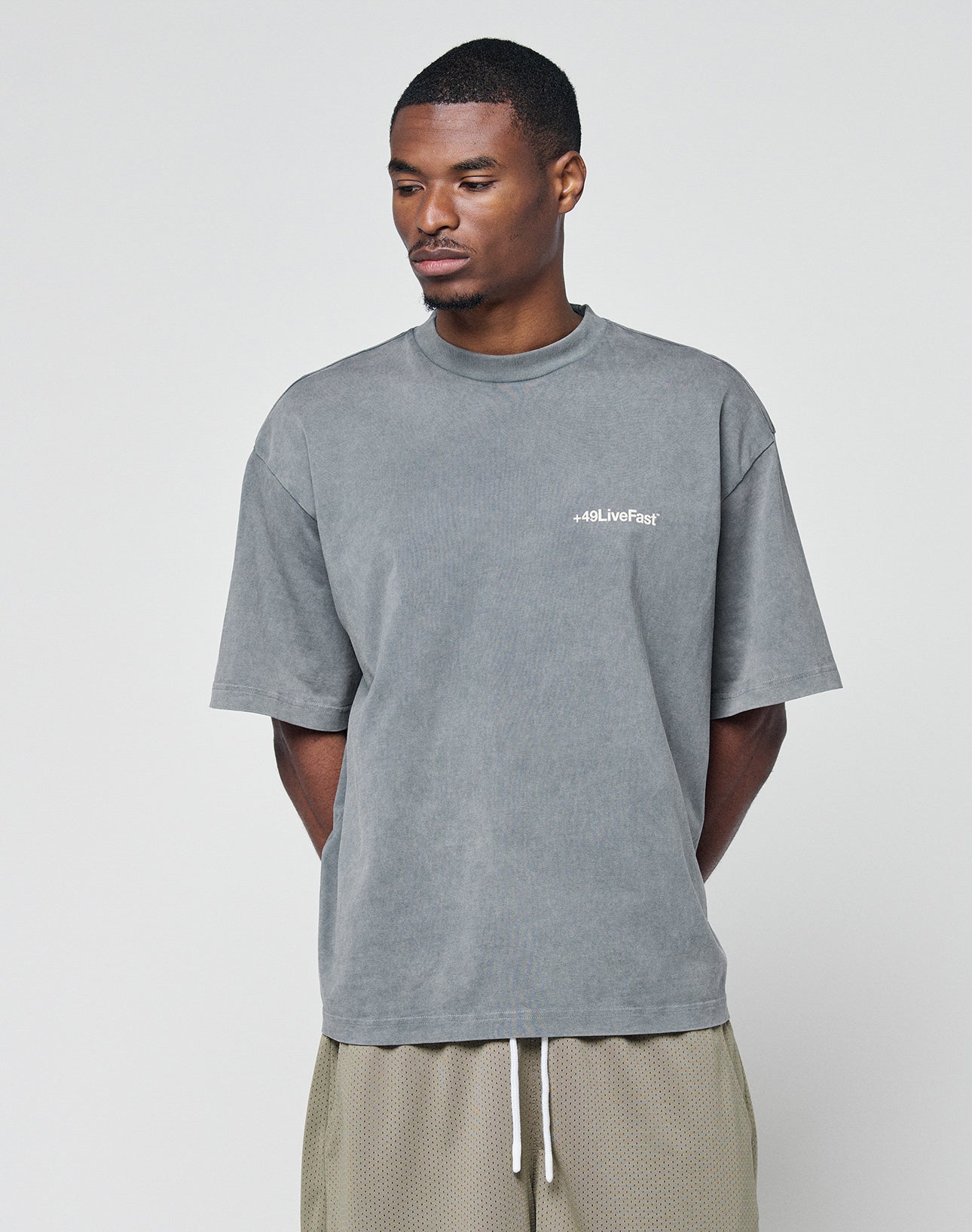 Basic +49 Chest Tee