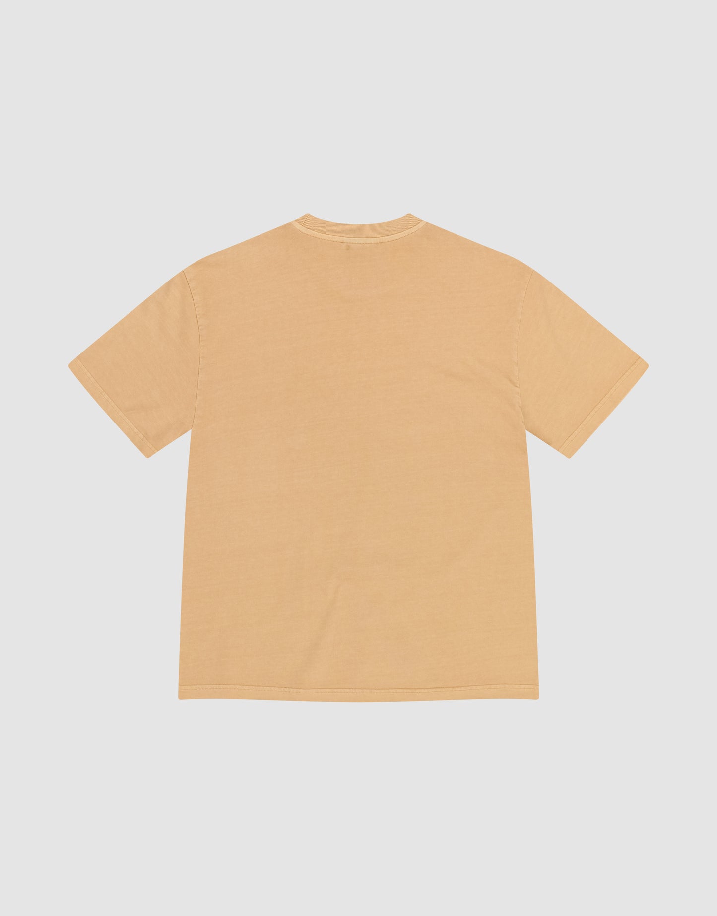 The LFDY Flames Chest Tee by LIVE FAST DIE YOUNG is a plain, short-sleeve beige t-shirt made from 100% Baumwolle, shown laid flat on a white background from the back with no visible logos or designs.