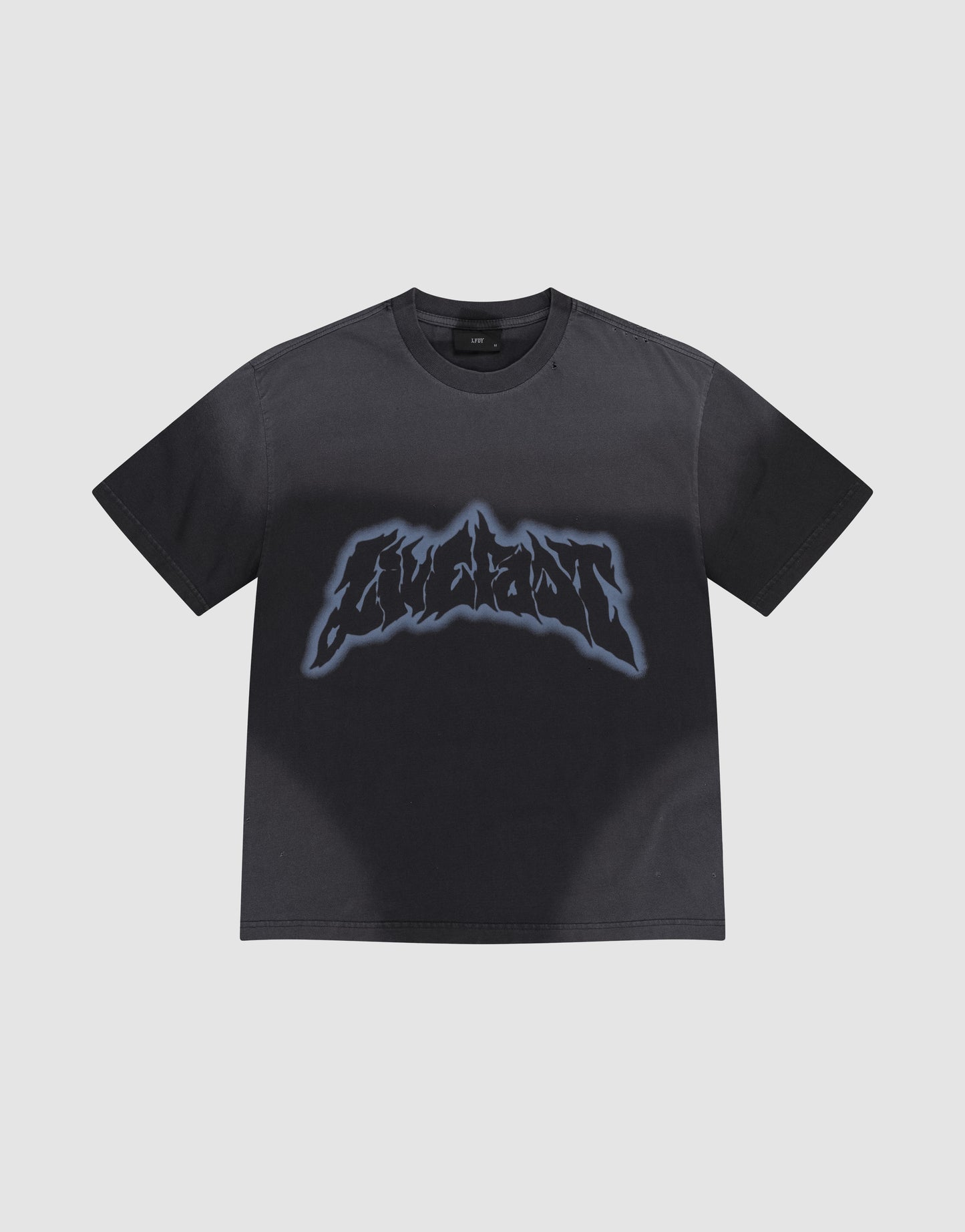 The LFDY Flames Tee by LIVE FAST DIE YOUNG is a black oversized 100% Baumwolle short-sleeve shirt, featuring a bold, jagged graphic logo with handgefertigter Sprayeffekt and faded edges on the chest, shown on a light background.