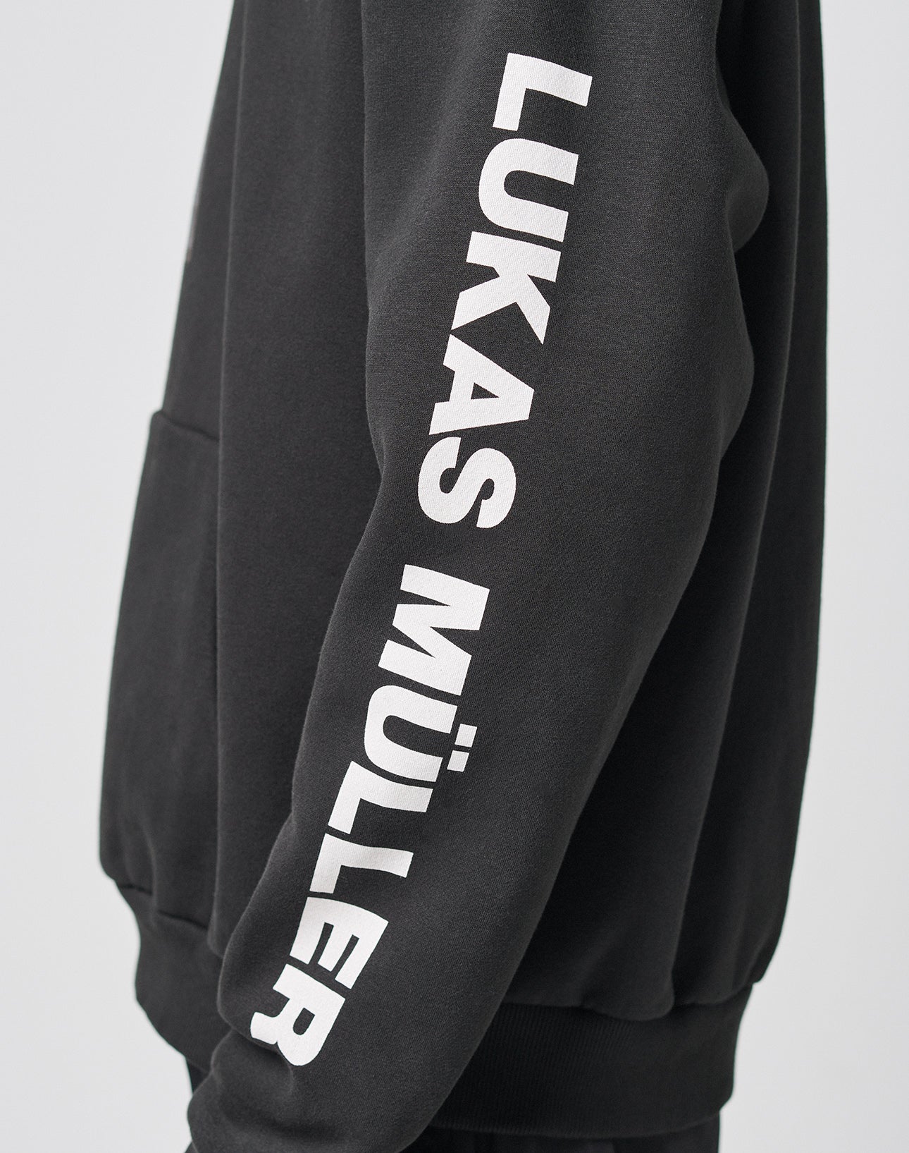 Mirror Hooded
