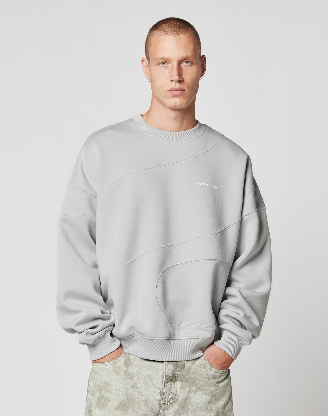 LFDY Wavy Sweater