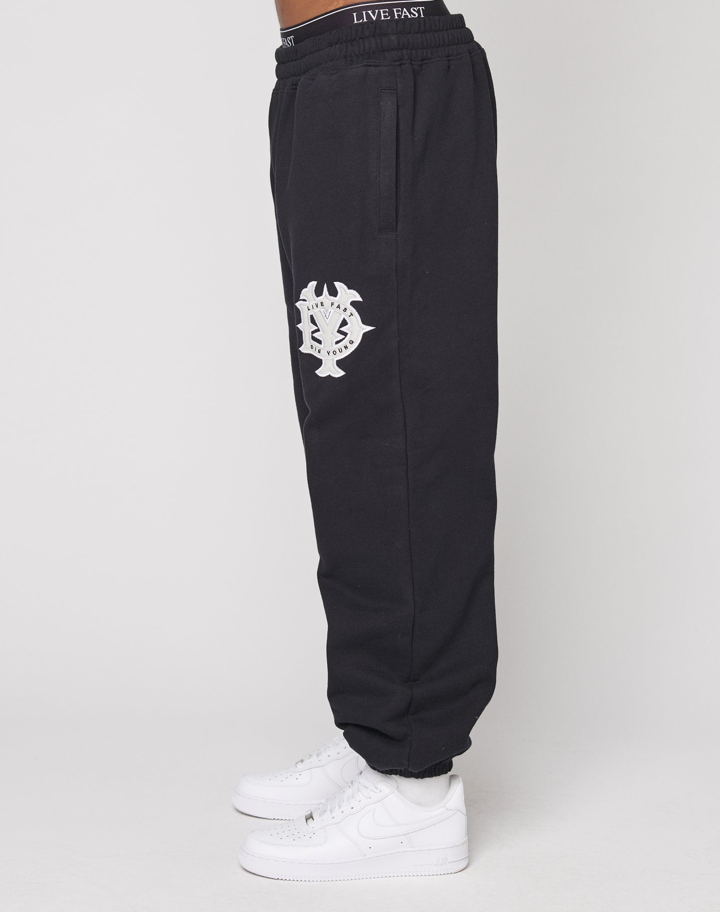 DY Jogger