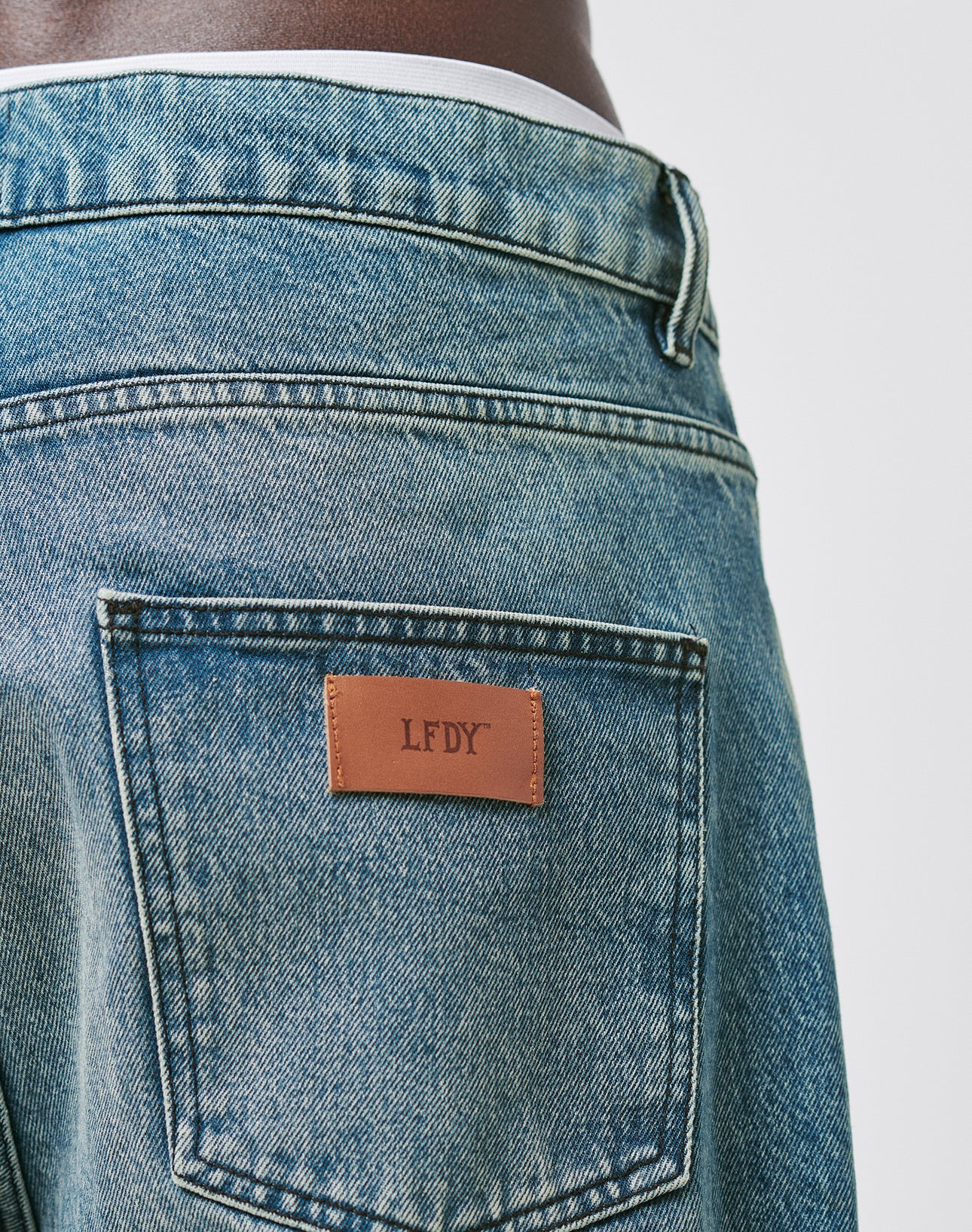 Regular Denim
