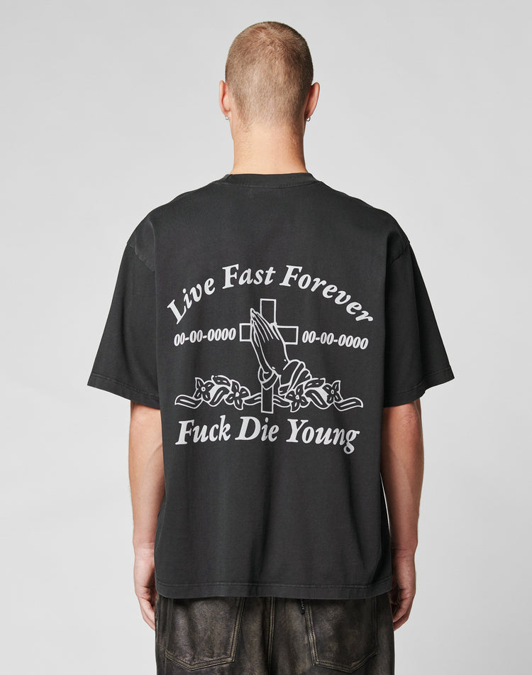 LFDY Praying Tee