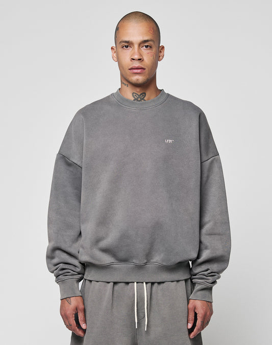 Basic Chest Sweater