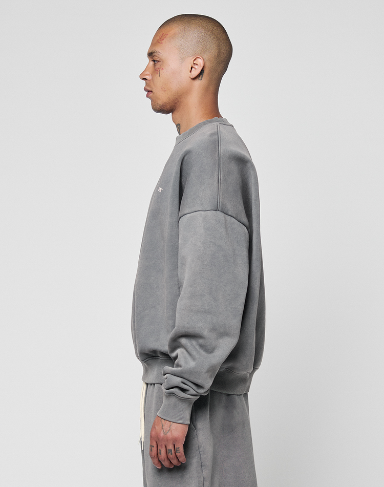 Basic Chest Sweater