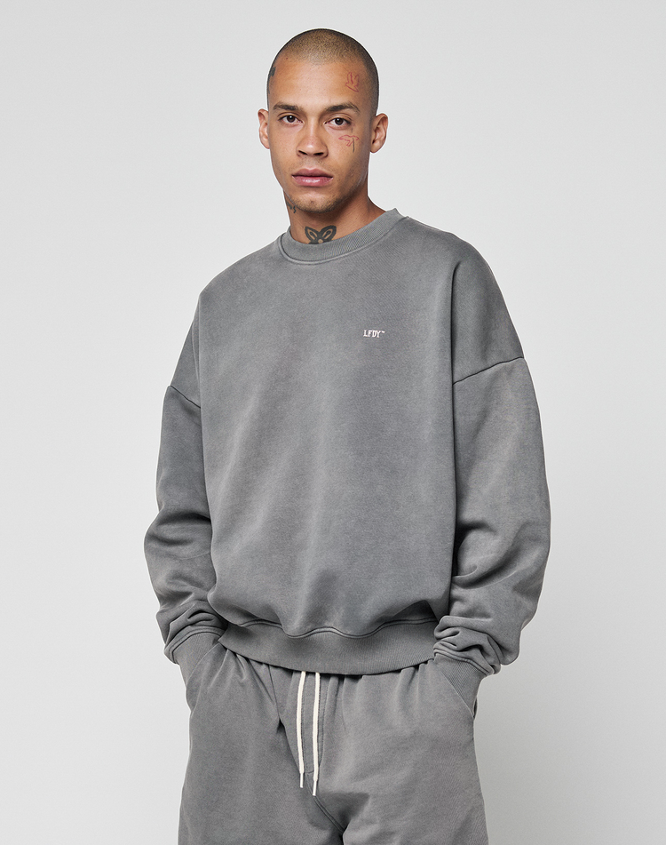 Basic Chest Sweater