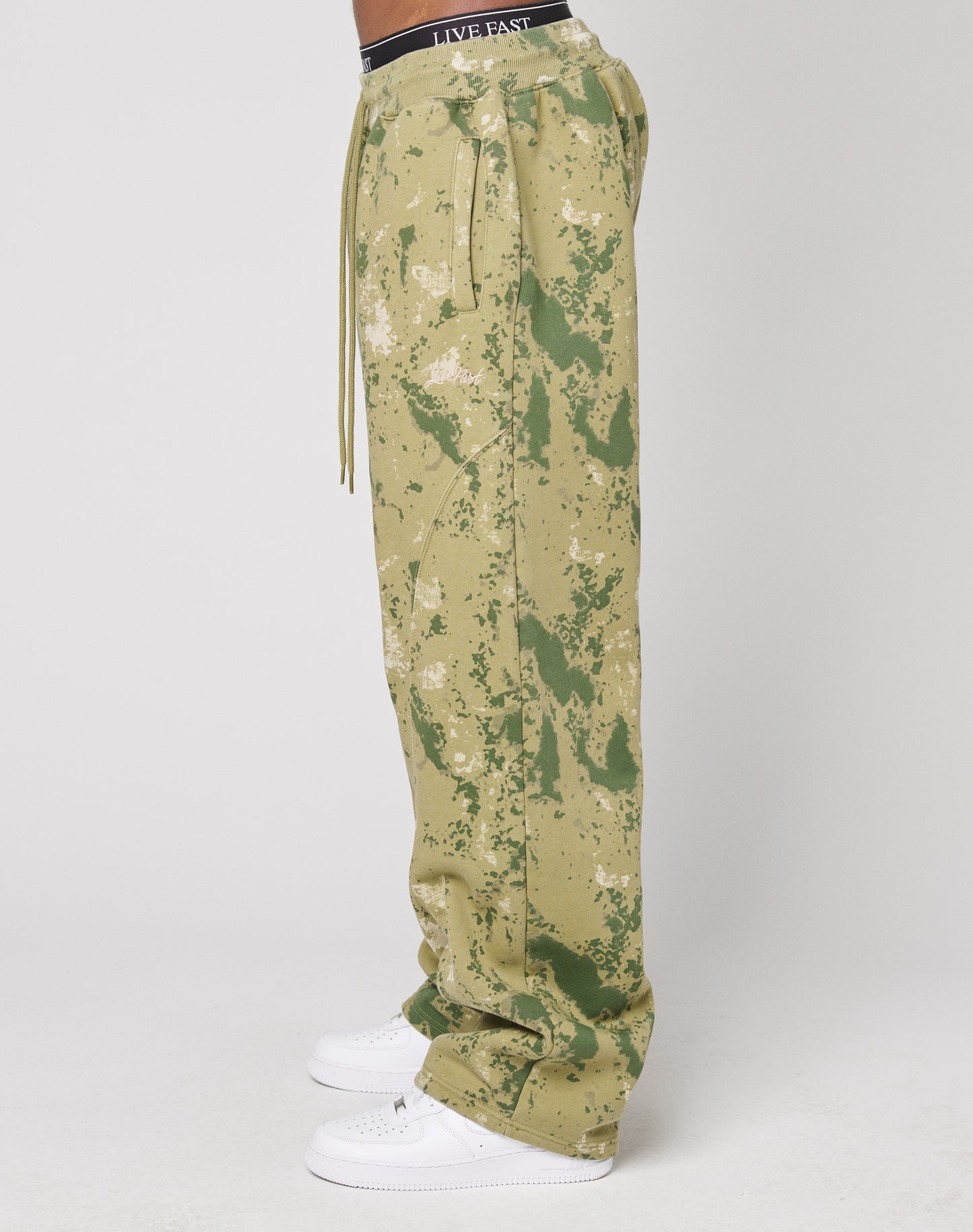 Camo Wide Jogger