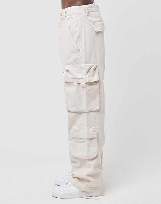 Wide Summer Cargo
