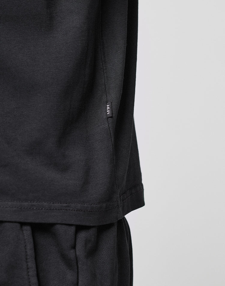 Basic LiveFast Tee