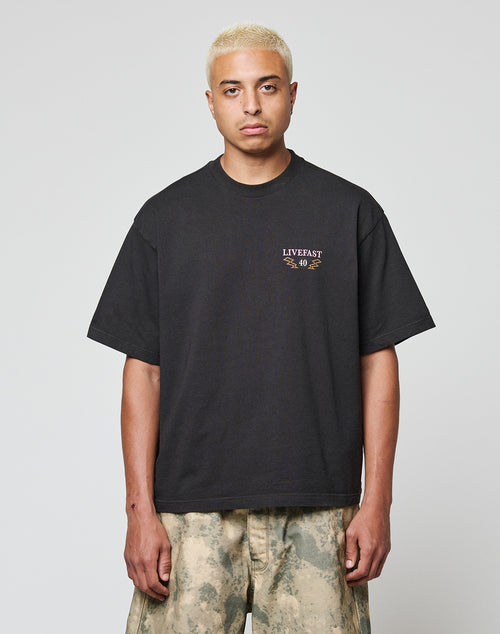 LFDY Under Fire Tee schwarz mit Rosanem Live Fast Logo auf der Brust