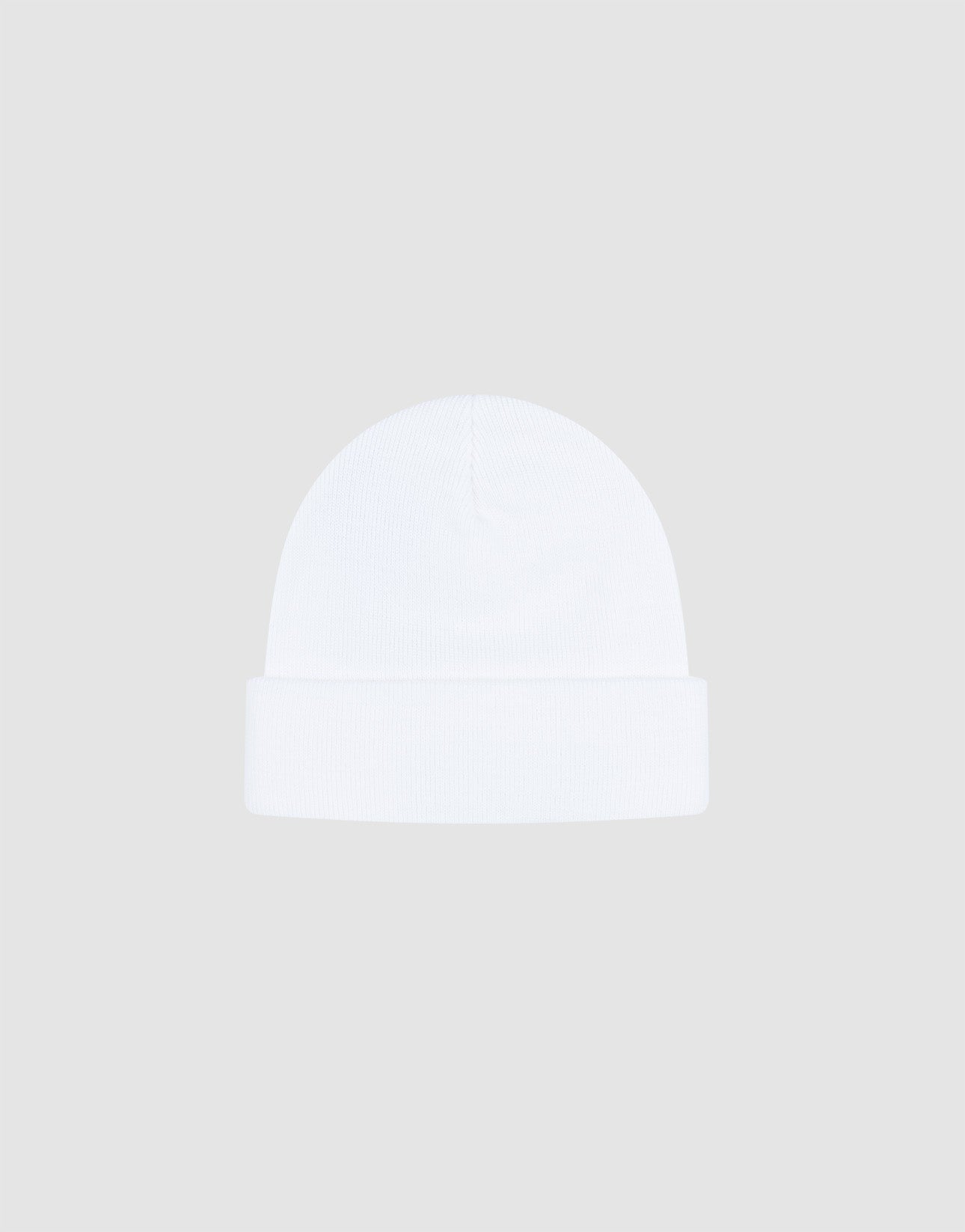 The LIVE FAST DIE YOUNG Basic Beanie is a plain white Polyacryl knit hat featuring a folded brim and subtle Flaglabel detail. Shown on a light gray background, this one-size beanie offers versatile comfort.
