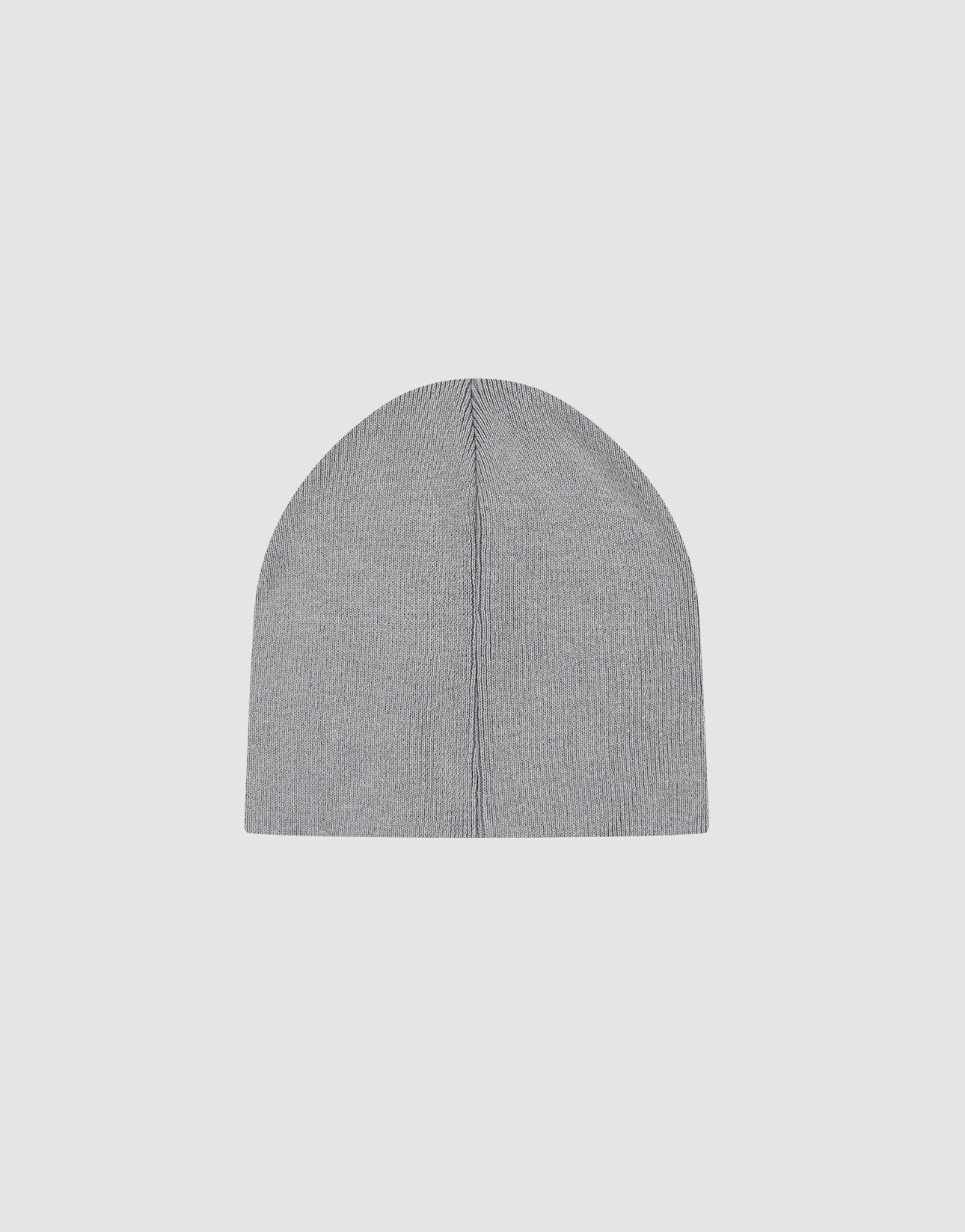 The LFDY Uncuffed Beanie is a plain, light gray knit hat made from 100% Baumwolle, with a subtle logo patch, shown on a white background.