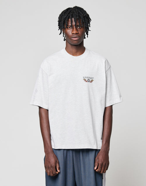 LFDY Under Fire Tee Weiß mit Grauem Live Fast Logo auf der Brust