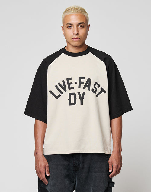 Live Fast Raglan Tee Schwarz