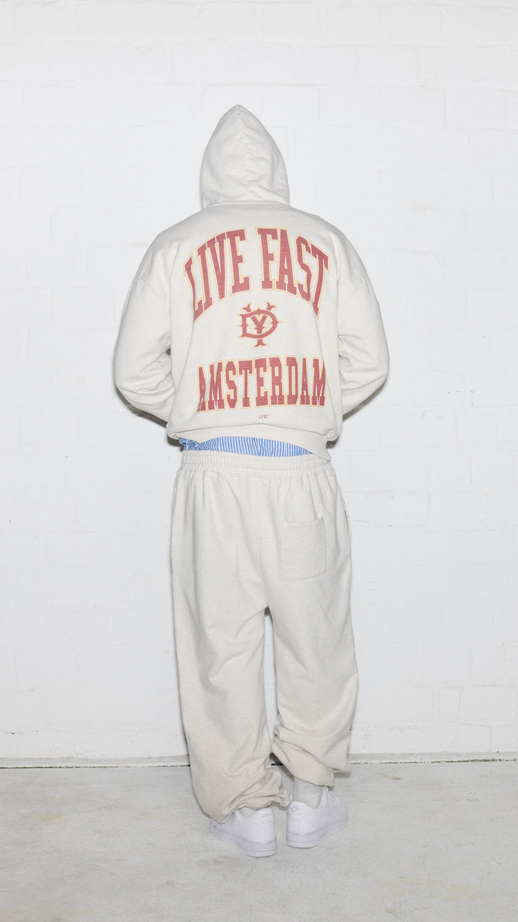 LIVE FAST DIE YOUNG – Authentic Streetwear by LFDY