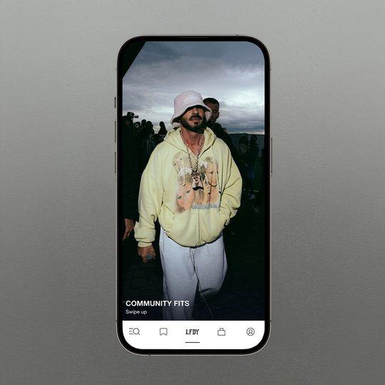 App – LIVE FAST DIE YOUNG