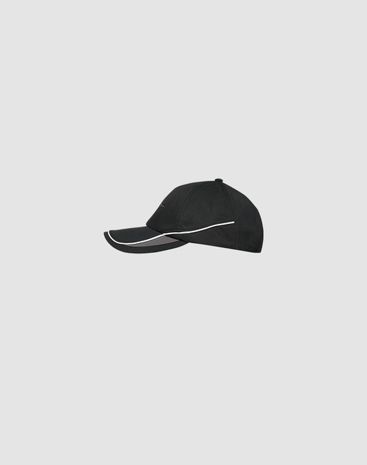 The LIVE FAST DIE YOUNG Live Fast 3000 Cap is a black polyester baseball cap with a curved brim and white accent line, featuring a practical Klettverschluss, shown on a plain light grey background.