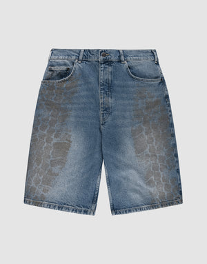 The LFDY Tire Tracks Jorts by LIVE FAST DIE YOUNG feature a baggy fit, straight leg, classic five-pocket design, 100% Baumwolle, button closure, and a faded crocodile skin pattern. Shown on a plain light background. | plain