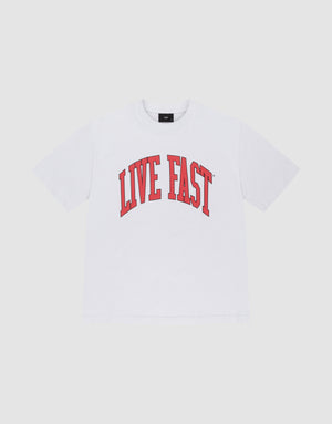 The Live Fast College Tee by LIVE FAST DIE YOUNG is a white, short-sleeve T-shirt featuring bold arched red "LIVE FAST" text on the chest. Made from 100% Baumwolle with an oversized fit for added comfort. | plain
