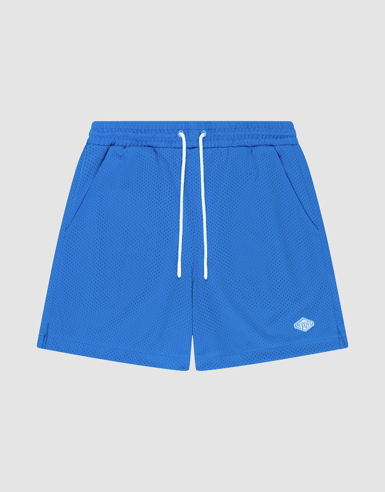 LIVE FAST DIE YOUNG Basic Mesh Shorts in bright blue feature a regular fit, breathable polyester, elastischer Bund, white drawstring, side pockets, and a small white logo on the left leg—shown against a light gray background.