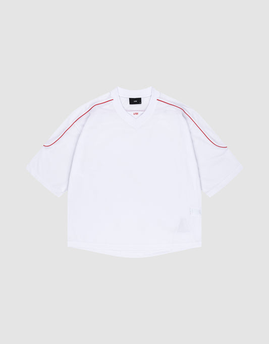 The LIVE FAST DIE YOUNG Basic Mesh Jersey is a white polyester short-sleeve V-neck shirt with red piping on the shoulders, displayed flat on a light gray background. | plain