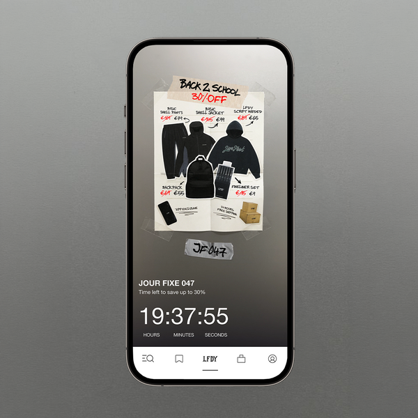 App – LIVE FAST DIE YOUNG