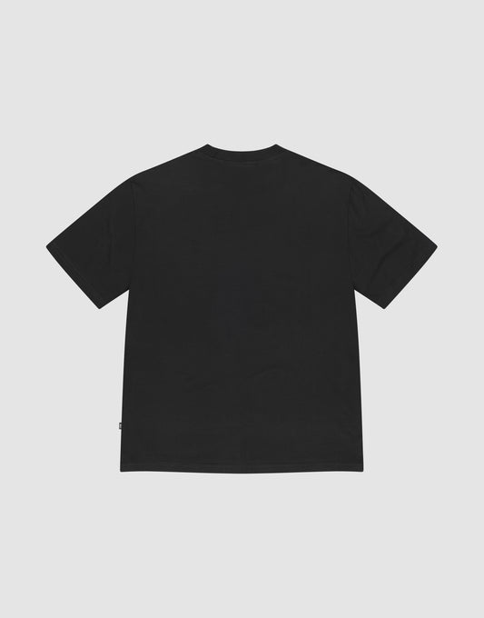 The Basic Chest Tee by LIVE FAST DIE YOUNG is a plain black short-sleeve T-shirt made from 100% Baumwolle, laid flat on a white background to show the back with a simple crew neck and no visible designs or logos.