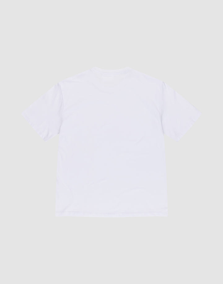 The LFDY Slim Tee by LIVE FAST DIE YOUNG is a plain white slim-fit T-shirt featuring a subtle Flag-Label, crafted from soft Baumwolle Elasthan, shown laid flat from the back on a light gray background.