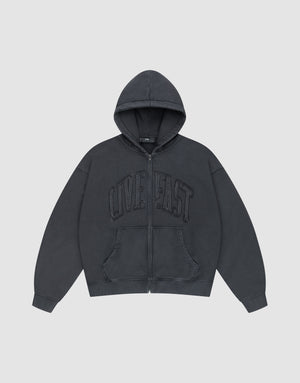 The Ripped College Hooded Zip by LIVE FAST DIE YOUNG is a dark gray, 100% Baumwolle hoodie with an oversize fit, zip-up front, pockets, and bold textured "LIVE FAST" across the chest. | plain