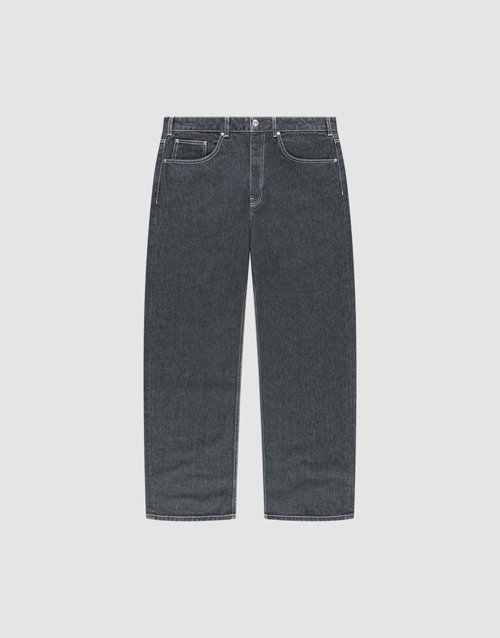 The LFDY Baggy Denim jeans by LIVE FAST DIE YOUNG feature a straight-leg fit, classic five-pocket design, and dark gray 100% Baumwolle denim, displayed flat on a light gray background. | plain