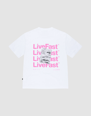 The Basic Evidence Tee by LIVE FAST DIE YOUNG is a white oversized T-shirt with bold pink LiveFast™ text and a grayscale backprint, made from 100% Baumwolle and displayed flat on a light gray background. | plain