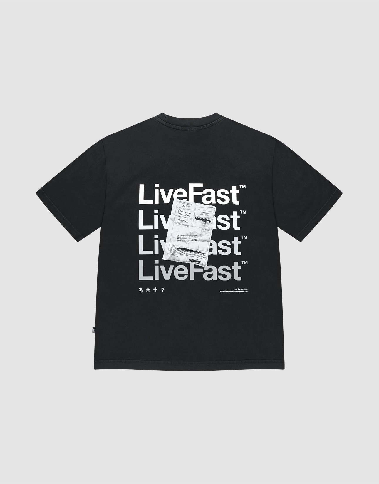 LIVE FAST DIE YOUNG's Basic Evidence Tee is an oversize black shirt featuring repeated white LiveFast™ text and a bold receipt graphic backprint. Made of 100% cotton (Baumwolle), shown on a plain light gray background.