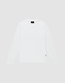 The LIVE FAST DIE YOUNG Basic Waffle Longsleeve is an oversized, plain white crew neck shirt with long sleeves, laid flat on a light gray background. It features a small black flag-label on the lower side seam and no visible patterns or logos. | plain