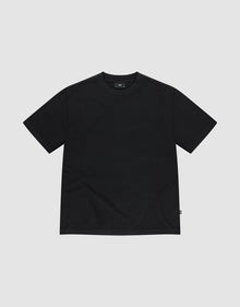 The LFDY Vintage Tee by LIVE FAST DIE YOUNG is a plain black short-sleeve crewneck with distressed edges, made from 100% Baumwolle, shown laid flat on a light grey background. | plain