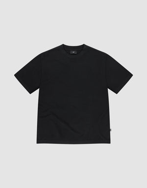 The LFDY Vintage Tee by LIVE FAST DIE YOUNG is a plain black short-sleeve crewneck with distressed edges, made from 100% Baumwolle, shown laid flat on a light grey background. | plain