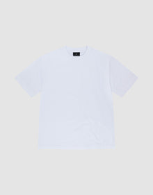 A LIVE FAST DIE YOUNG Cropped Oversize Tee in plain white, laid flat on a light gray background, features a round neckline, black neck label, and is made from 100% Baumwolle. | plain