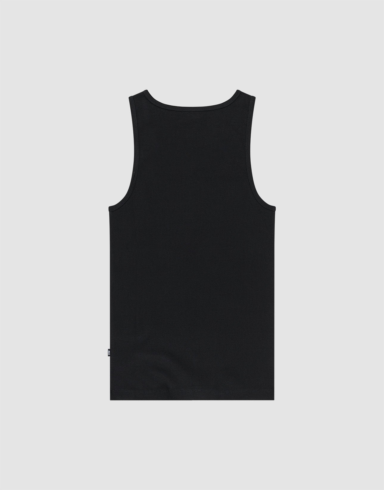 The LIVE FAST DIE YOUNG Blank Rib Tank, a slim-fit sleeveless top in plain black, is displayed flat on a white background with the back view shown. The smooth Baumwolle fabric has no visible patterns or logos.