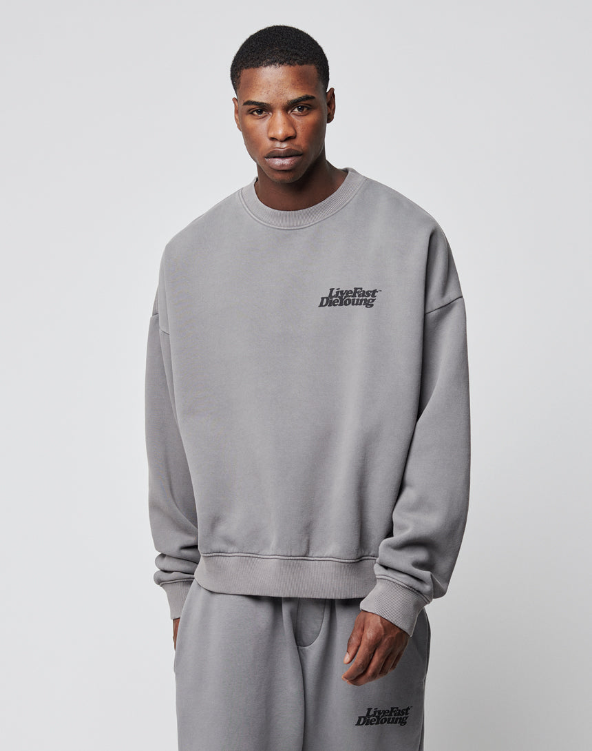 Basic Chest Sweater