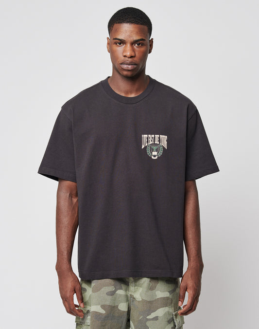 Live Fast Die Young Chest Tee