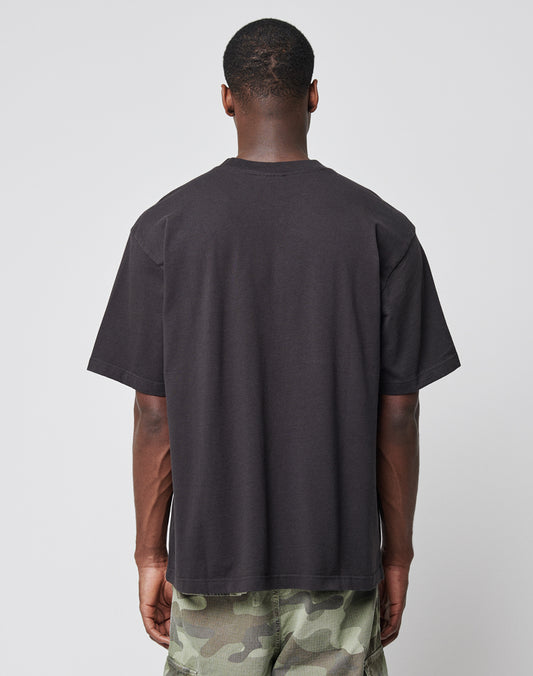 Live Fast Die Young Chest Tee